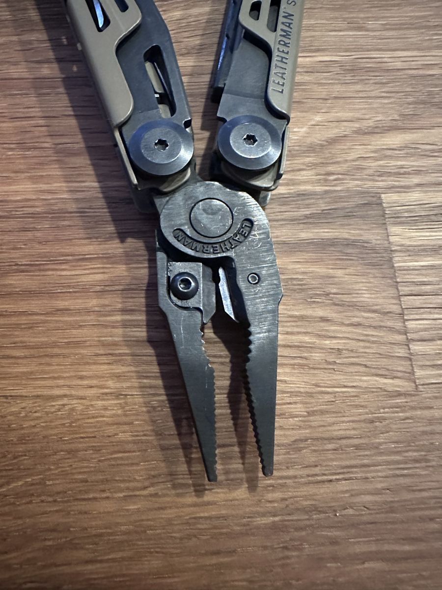 Leatherman Couteaux de poche: Leatherman Signal  – D'occasion à Wetzikon ZH par ald_5z8c 1