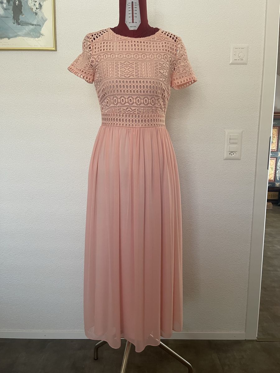 Vestiti: Swing Abendkleid zartrosa Gr. 34 – Usato da Dörflingen venduto da Benz63