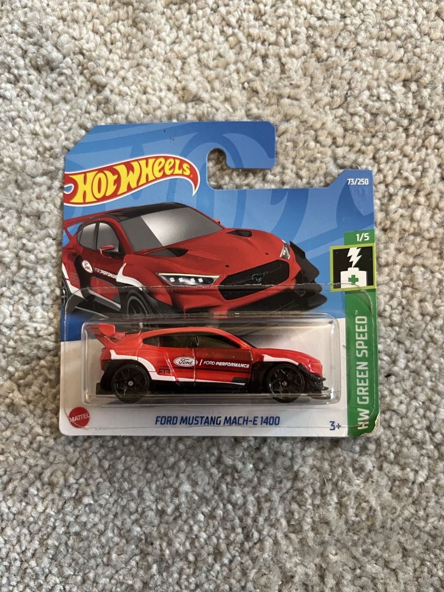 Hot Wheels Modellini d'auto: Hot Wheels Ford Mustang Mach-E 1400 – Nuovo (secondo la descrizione) da Zürich venduto da ole_8rwr