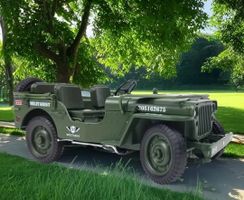 voiture miniature 1/18 Jeep militaire