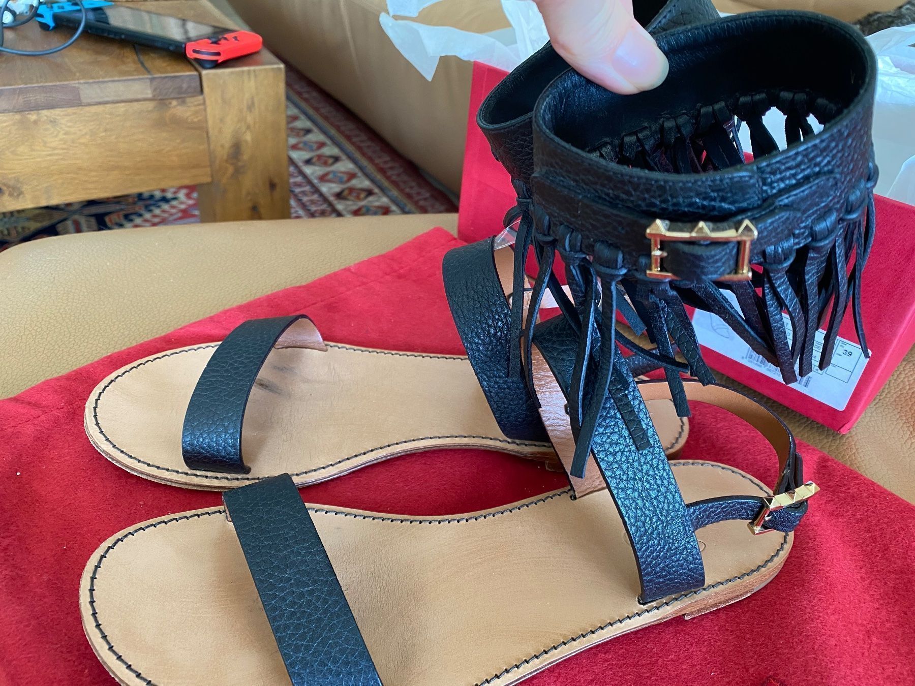 Damenschuhe: Sommerschuhe Gr 39 Valentino – Gebraucht aus Belp von Aliya 1