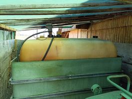 Öeltank 2000Liter mit Ölpumpe 