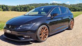 Seat Leon 1.8 TSI schwarz frisch ab MFK