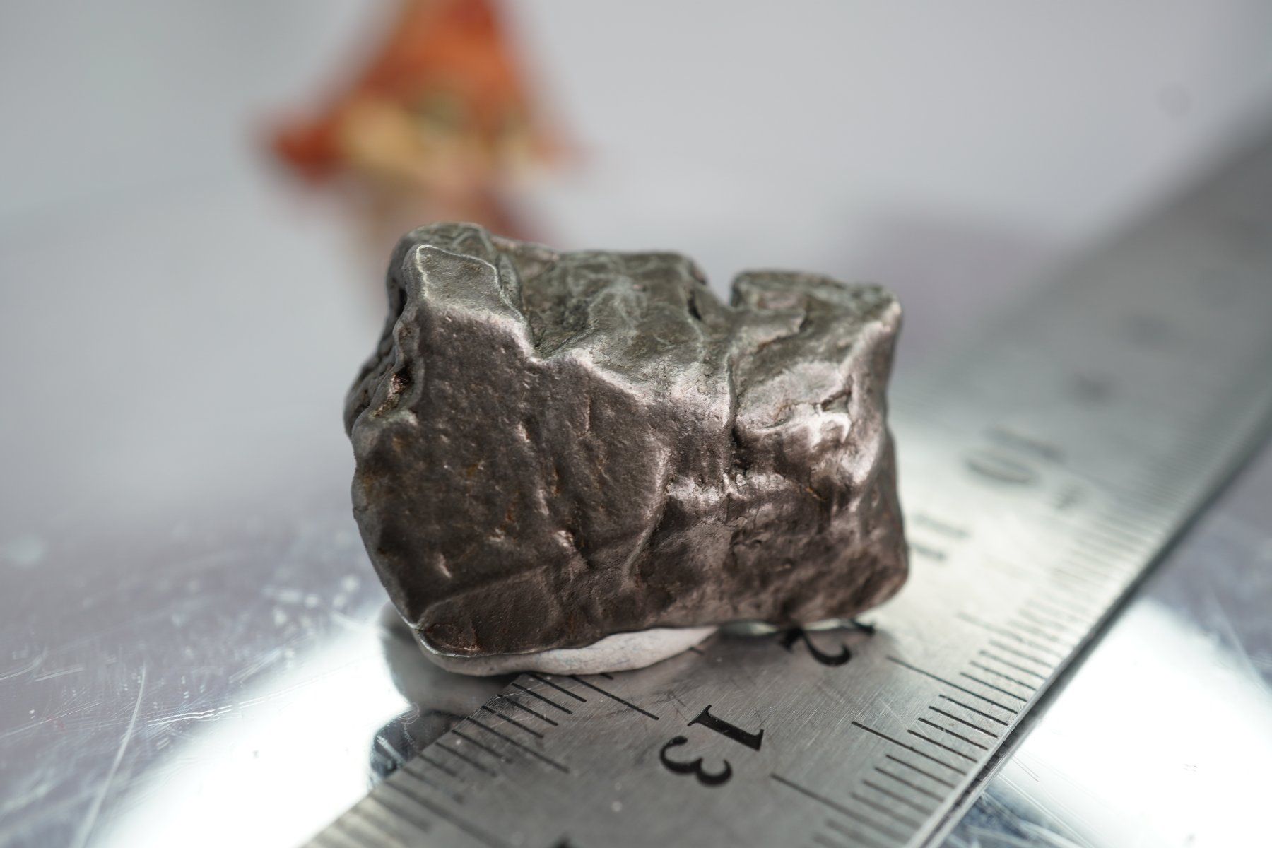 Mineralien & Heilsteine: Aletai-Meteorit  15,8g   Eisen Meteorit – Neu und originalverpackt aus Eschenbach SG von topstone