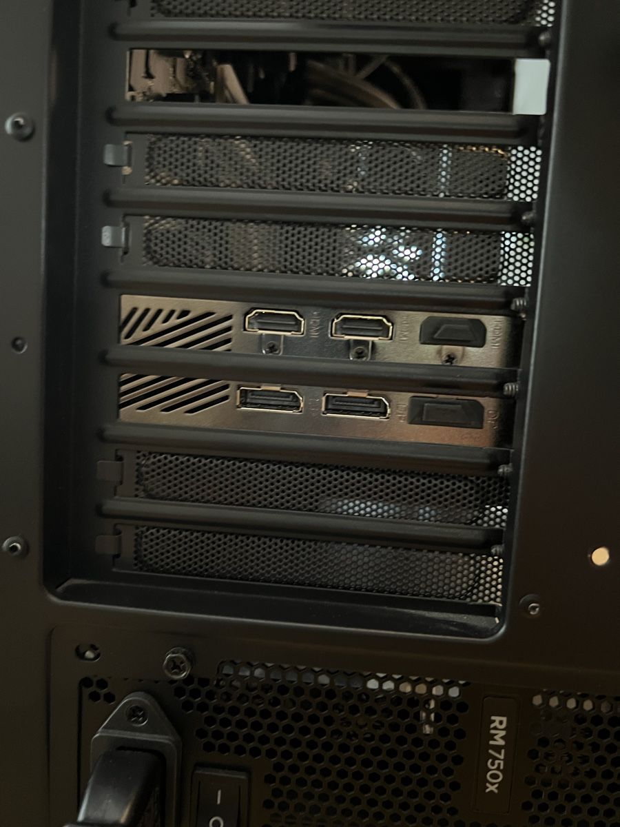 PC: Gaming PC RTX, RGB – Usato da Zürich venduto da DoSch3 3