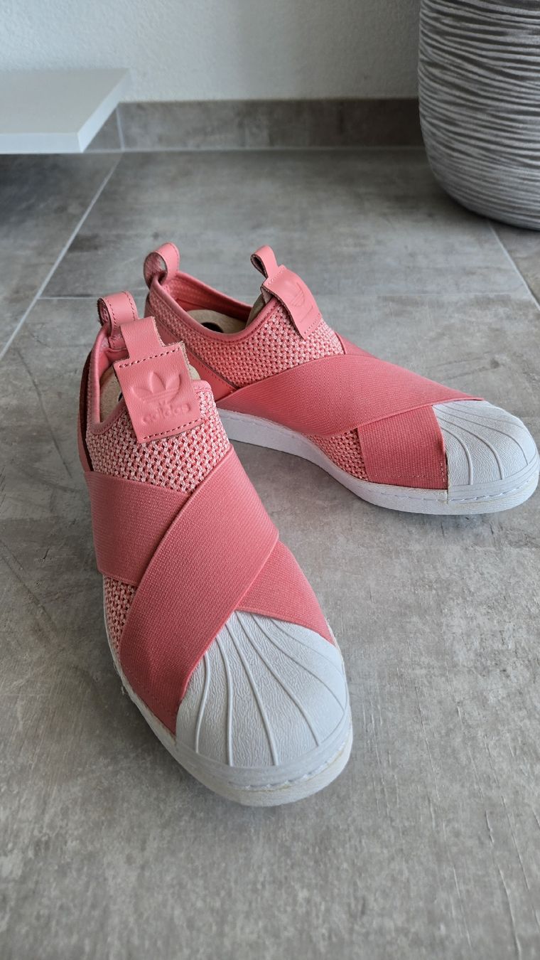 Adidas Scarpe da donna: Adidas superstar – Nuovo (secondo la descrizione) da Lucens venduto da Airiya2