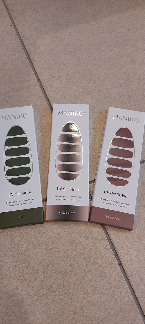 Künstliche Fingernägel: Maniko Nagelset – Gebraucht aus Reinach AG von Herbstwind6 1