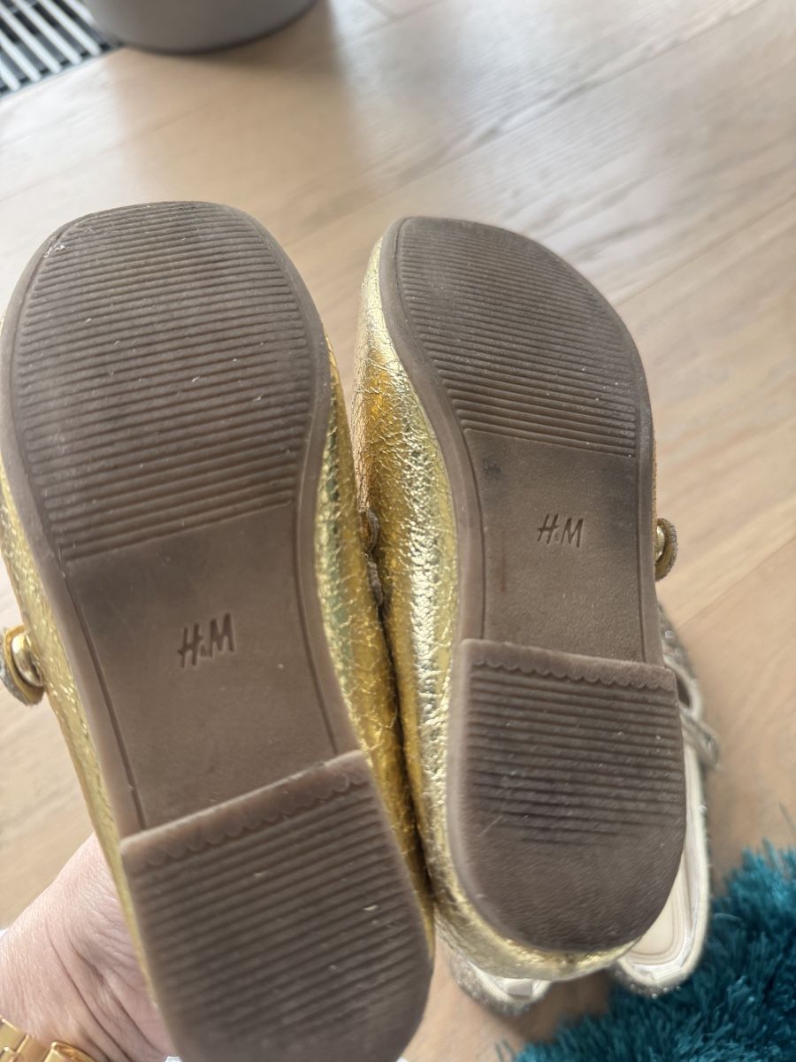 H&M Scarpe per ragazzi: Ballerine – Usato da Ruvigliana venduto da lux_t2sb 2