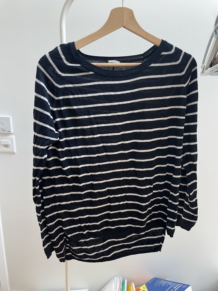 Maglioni & Felpe: Dünner Sommerpullover mit Streifen, Grösse M – Usato da Aristau venduto da cherry-berry