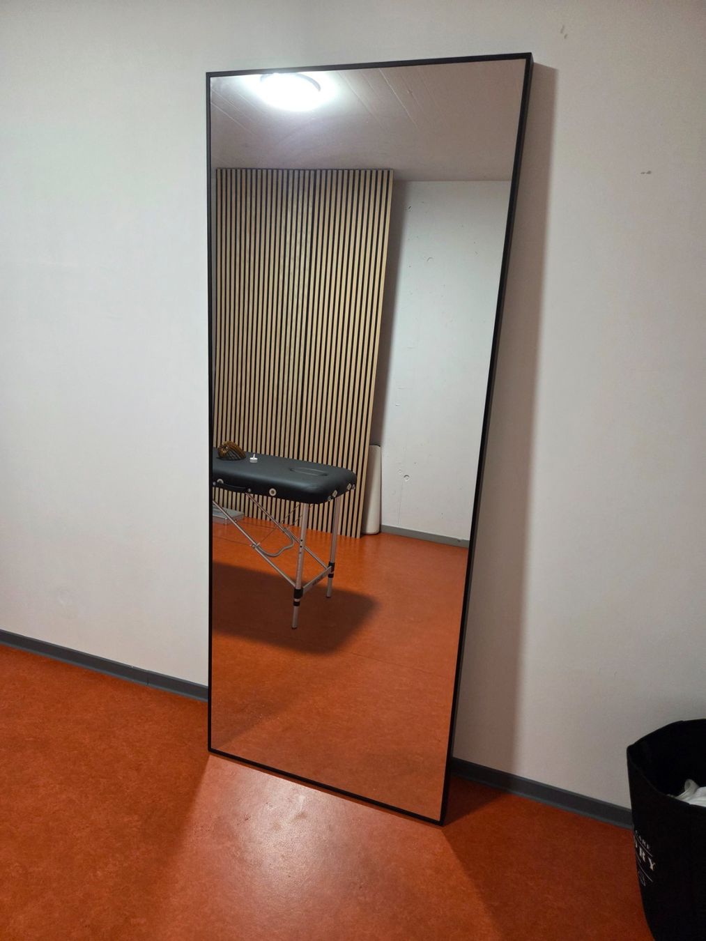 Ikea Specchi: Spiegel – Nuovo (secondo la descrizione) da Grenchen venduto da FipuStr91 1