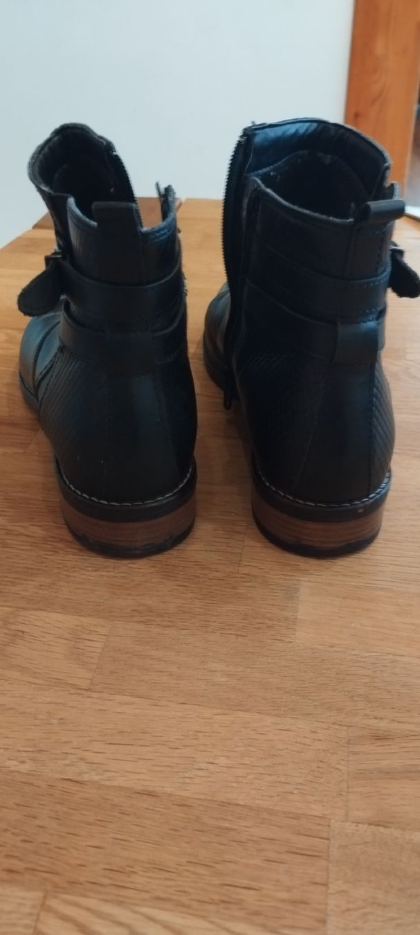 Damenschuhe: Damen Stiefel 39 TH Avenue – Gebraucht aus Mörel von MJoaoCosta 1