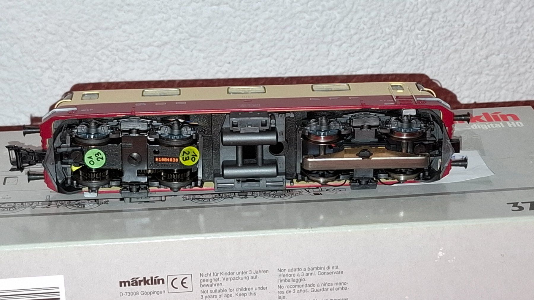 Märklin Modelleisenbahnen: Märklin : Re 4/4 II  TEE, SBB, AC, Digital – Gebraucht aus Märwil von Siebenzipfel 2