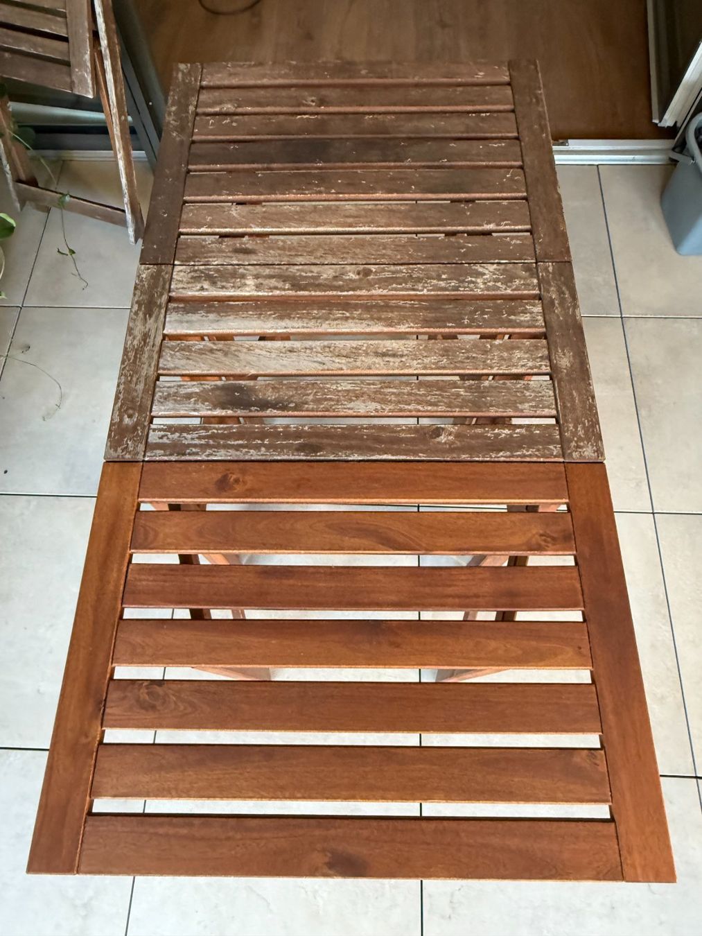 Ikea Set di tavolo e panche: Tisch + 2 Klappstühle / Table + 2 chaises pliantes – Usato da Au ZH venduto da Nicolet0620 5