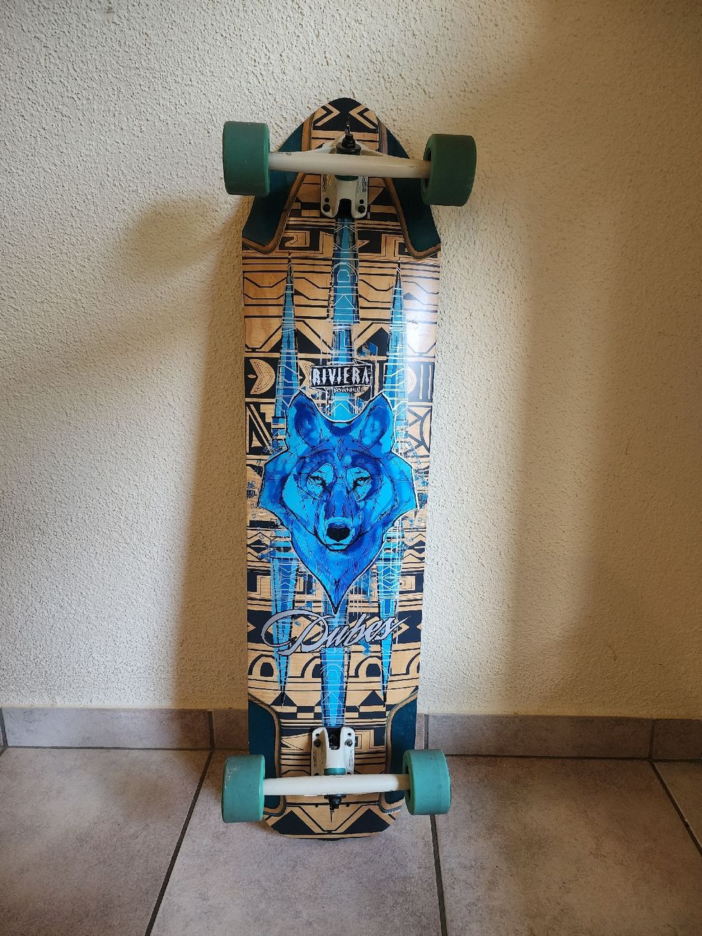 Skateboards: Longboard Riviera Wolf Design super Zustand – Usato da Berneck venduto da erato6 1