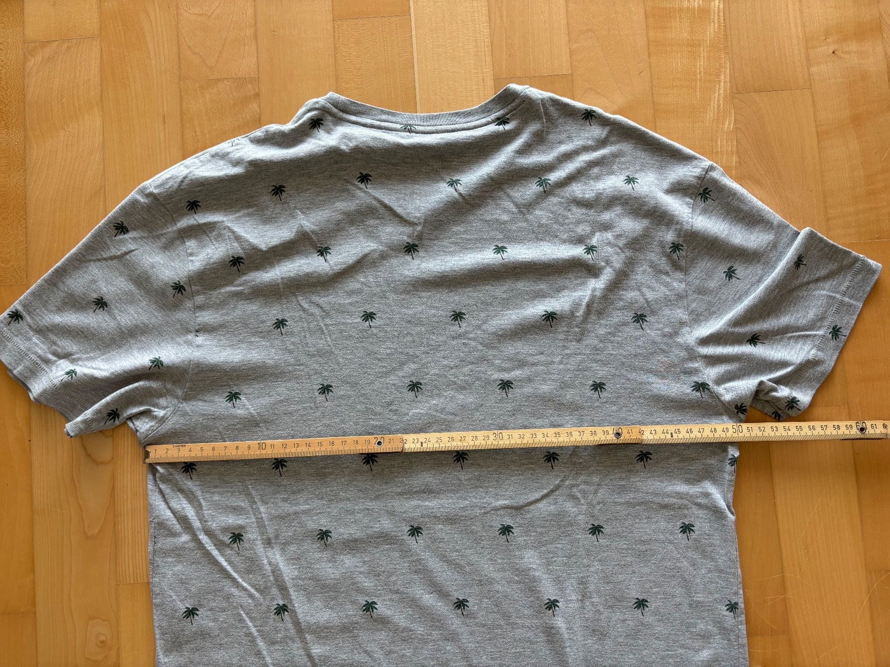 Next T-shirt: T-Shirt Next – Usato da Winterberg ZH venduto da vanilleinspiration 2
