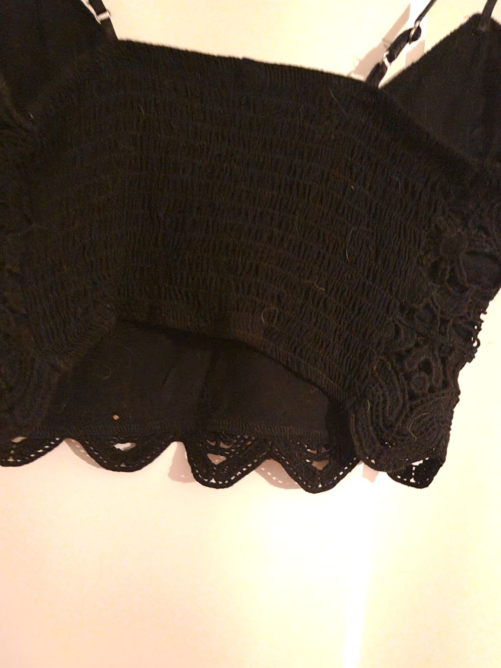 Tops: Schickes, schwarzes Spitzen-Top – Neu (gemäss Beschreibung) aus Altstätten SG von melii._.98 1