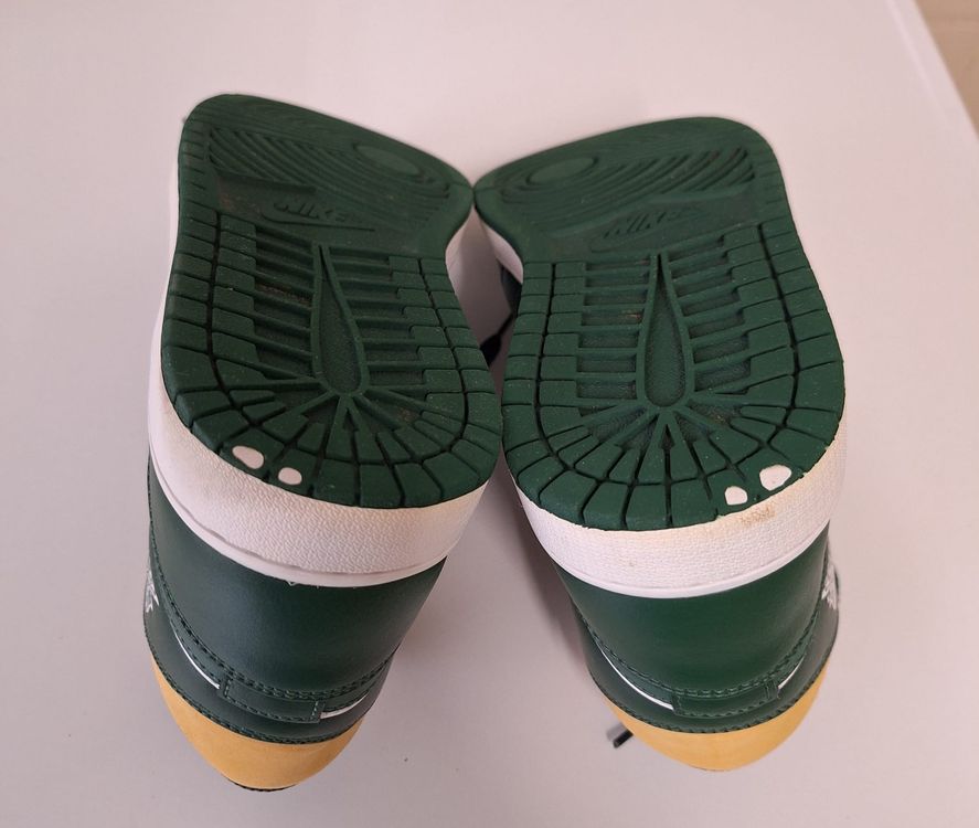 Jordan Chaussures hommes: Nike Air Jordan 1 Mid – D'occasion à Kreuzlingen par M.M.1962 3
