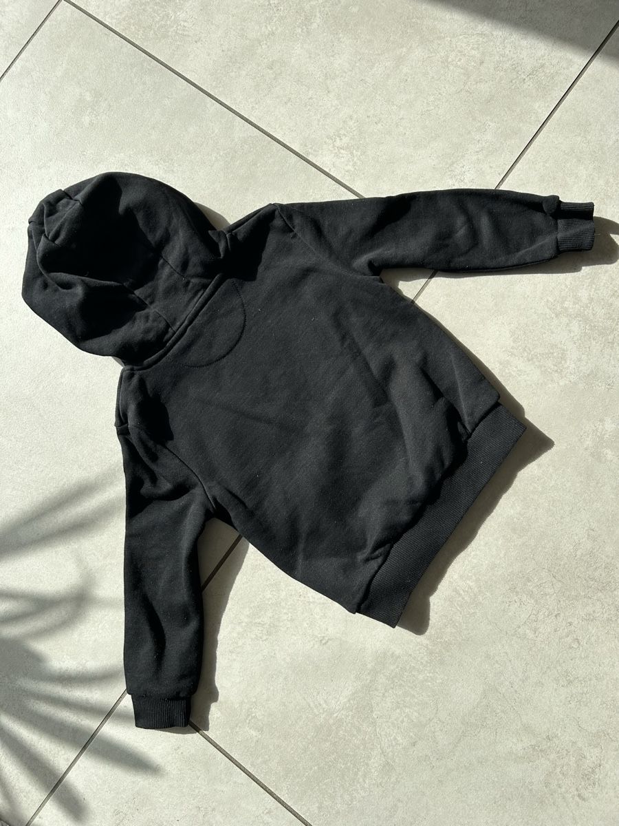 Primark Maglioni & Felpe: Kapuzzenpullover von Primark Grösse.110 in Top Zustand – Usato da Lengnau BE venduto da M.Laib 3