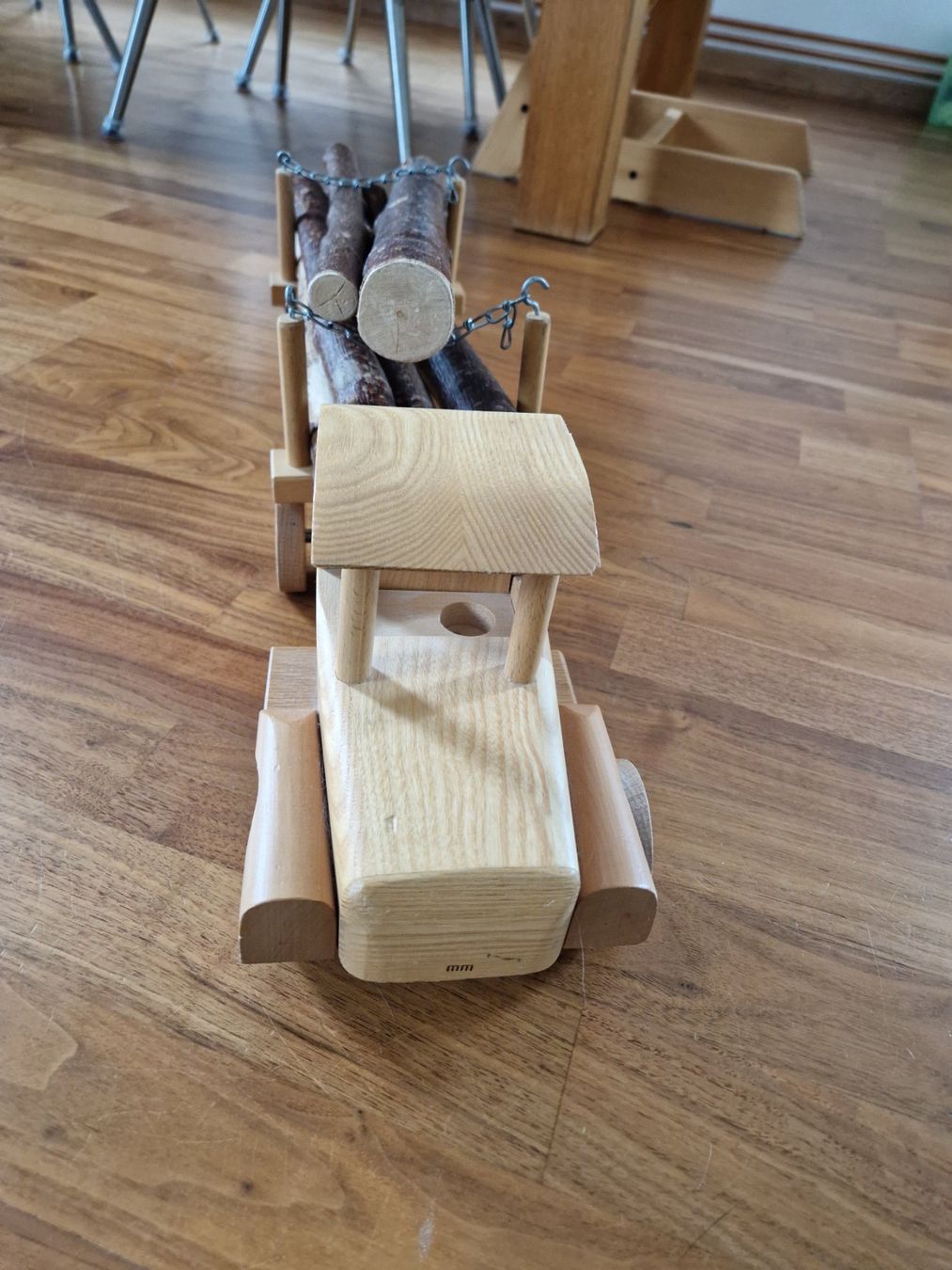 Giocattoli: Schöner Holzlastwagen mit Anhänger – Usato da Birsfelden venduto da Fuerte0106 2