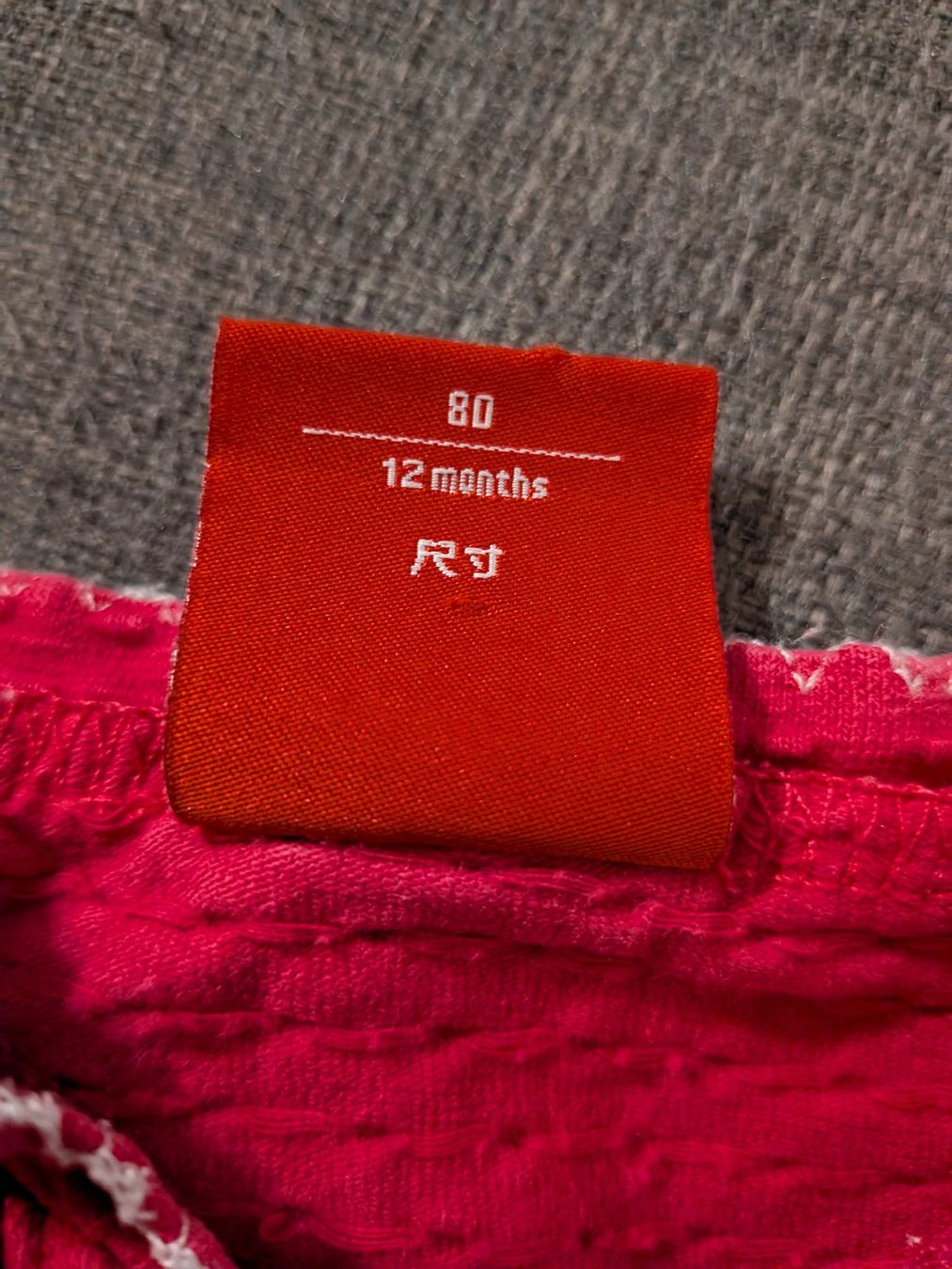 Camicie, Top & T-shirt: T Shirt Grösse 80 – Usato da Horgen venduto da sunny080 1