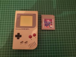 Nintendo Gameboy DMG-01 + Tetris Game Cartridge - Classic!