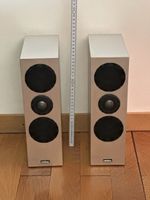Revox Elegance Shelf Lautsprecher Paar guter Zustand