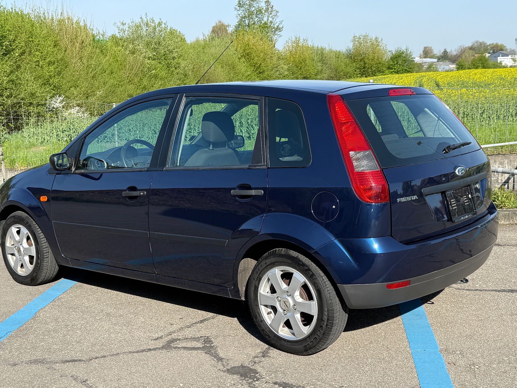 Ford Automobili: Ford Fiesta 1.3 – Usato da Volketswil venduto da Scoobi500 2