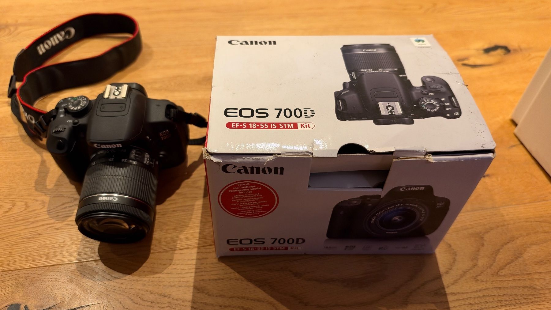 Canon Kamera: Canon EOS 700D mit 3 Objektiven und Stativ – Gebraucht aus Russikon von Bm2904 1