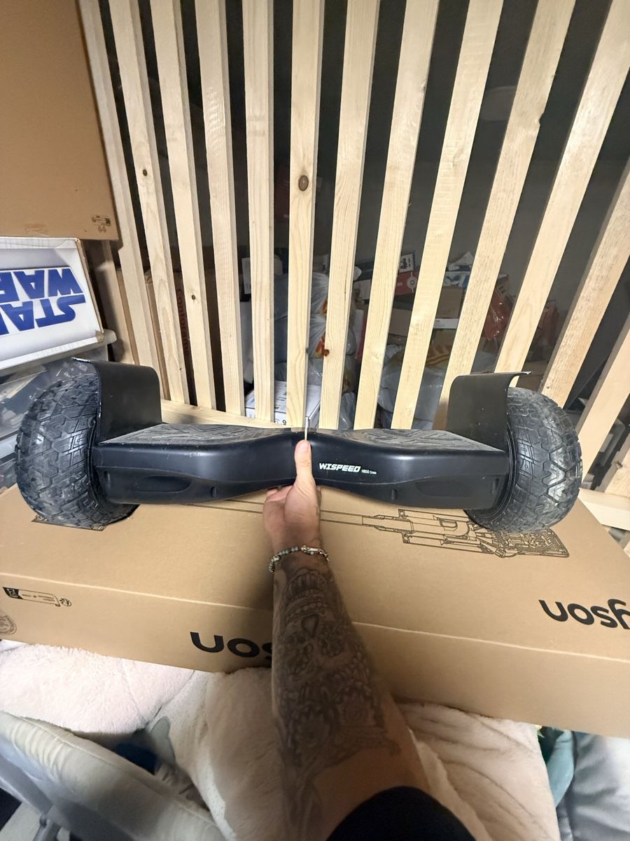 Hoverboard: Hoverboard – Usato da Pomy venduto da Asw.luxury
