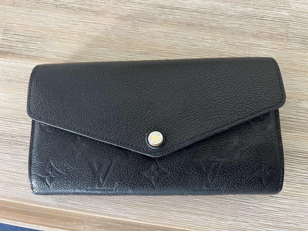 Louis Vuitton Portamonete: Louis Vuitton wallet – Usato da Baar venduto da kri_m7t2