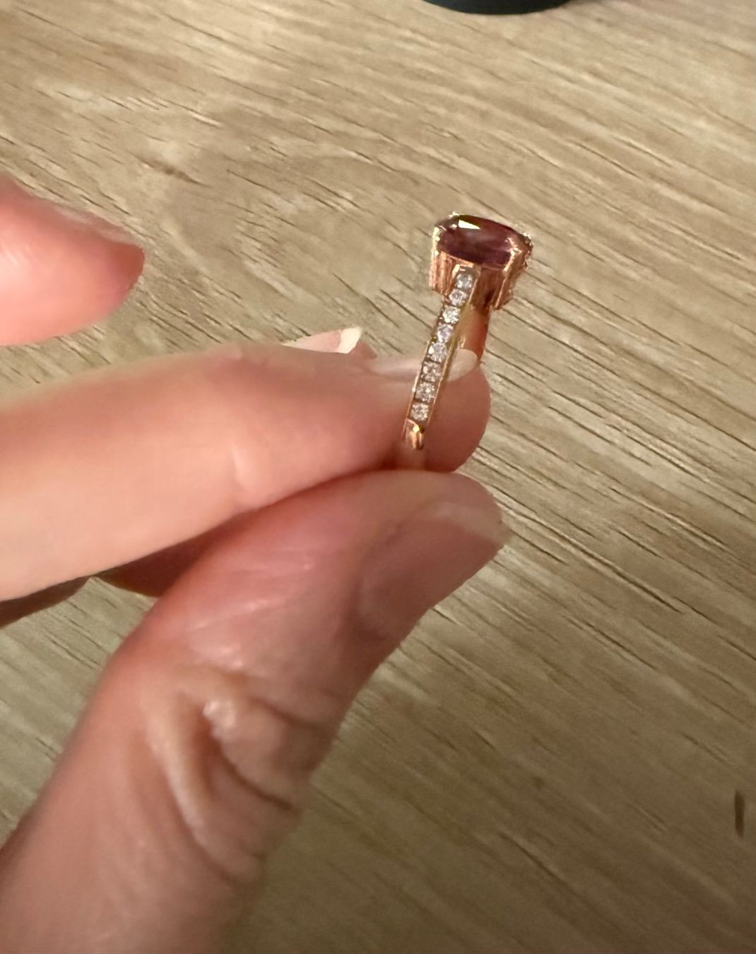 Anelli: Spinelle rose ovale, diamants et or rose – Nuovo e nell'imballaggio originale da Montreux venduto da hev_mv5m 2