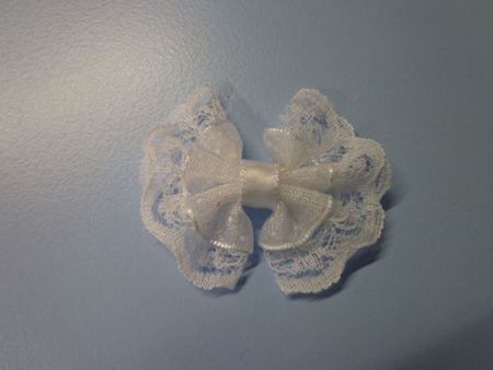 Noeud en dentelle + ruban 4cm BLANC