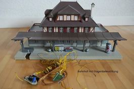 Bahnhof und 4 Villen H0