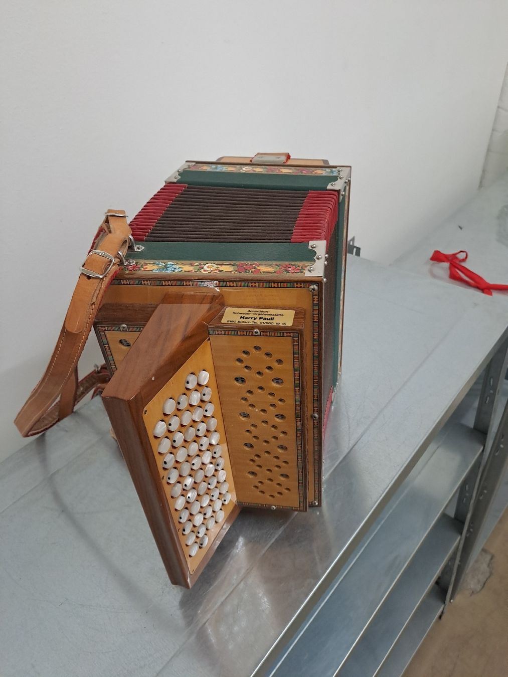 Strumenti musicali: schwyzerorgeli chromatisch C GRIFF – Usato da Villeneuve venduto da BibiVintage 4