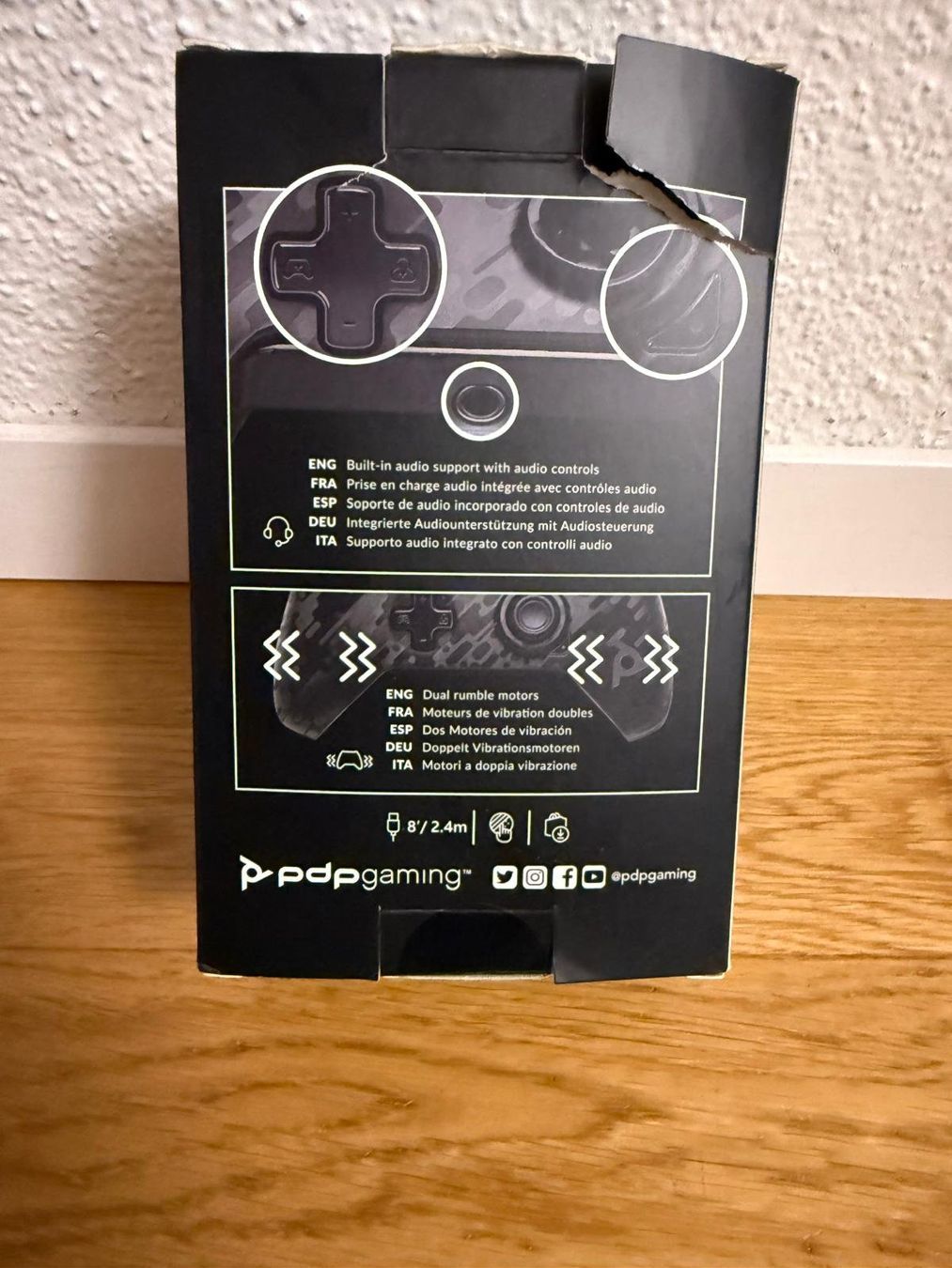 Controller: Phantom Black Xbox Wired Controller – Usato da Duebendorf venduto da Mauxus 3