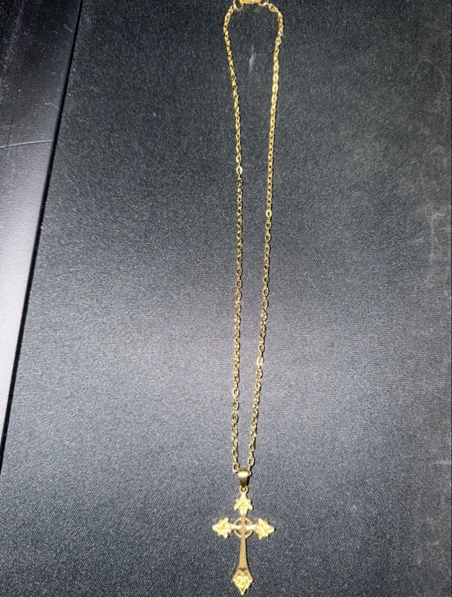 Ketten: Collier croix doré – Neu (gemäss Beschreibung) aus Biel/Bienne von Don_Codeon 1