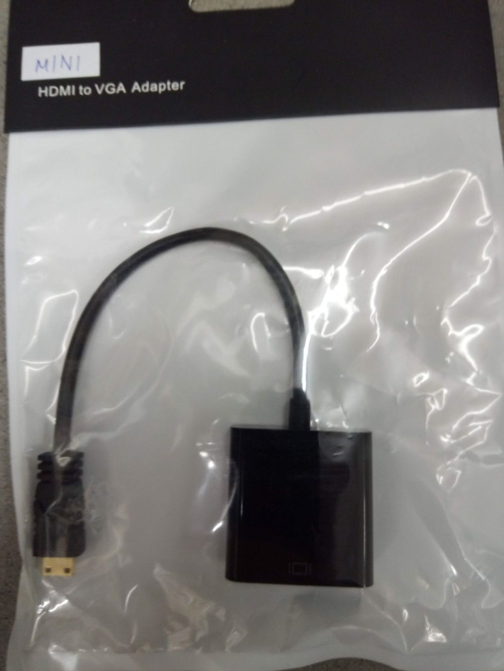 Adattatori: miniHDMI zu VGA Adapterkabel Schwarz – Nuovo e nell'imballaggio originale da Ermatingen venduto da rik4rdo