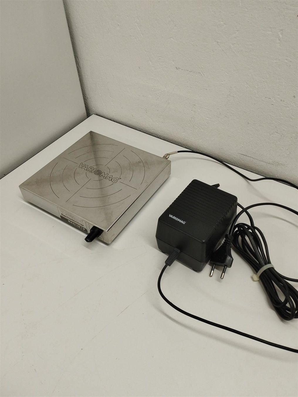 Elettrodomestici da cucina: Variomag Electronicrührer Maxi HP 1 P – Usato da Niederdorf venduto da LeptonAG_Labor