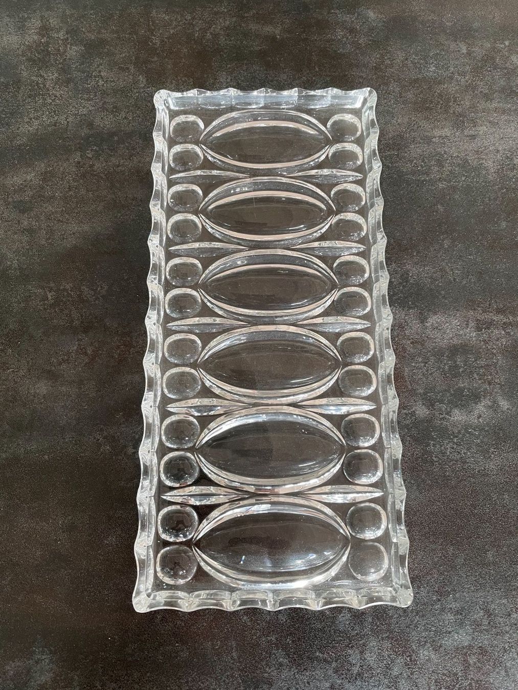 Piatti di portata: Ancien Plat en Cristal – Usato da Vallamand venduto da Bricbracbroc82 1