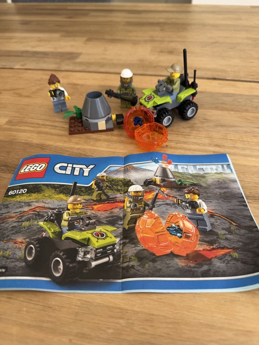 Lego Kit di costruzioni: LEGO City 60120 + 60121 Bundle – Usato da Kilchberg ZH venduto da hen_ml78 1