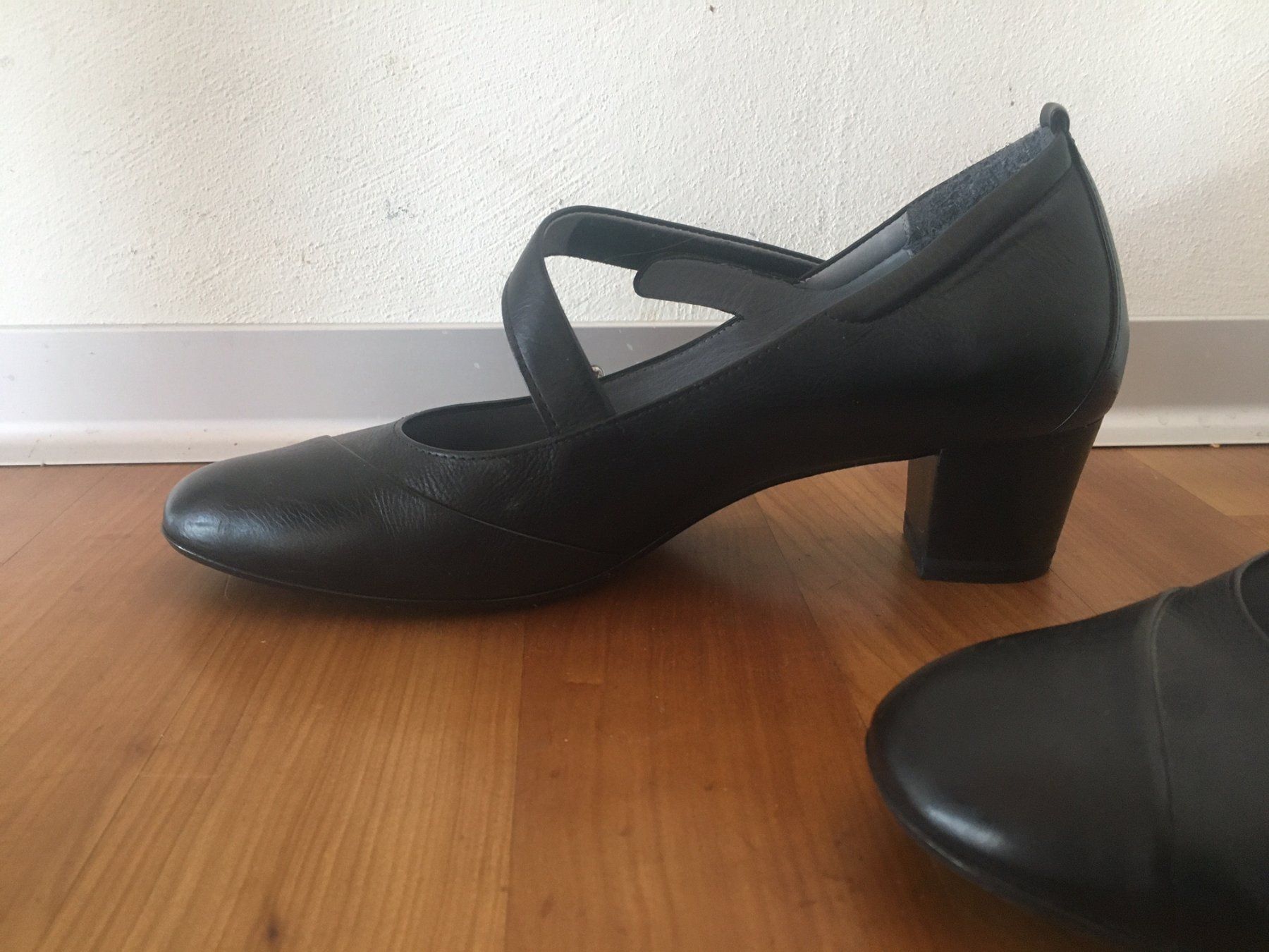 Scarpe da donna: Leder Riemchen-Pumps von Vabeene – Nuovo (secondo la descrizione) da Mittelhäusern venduto da lacapo8 1