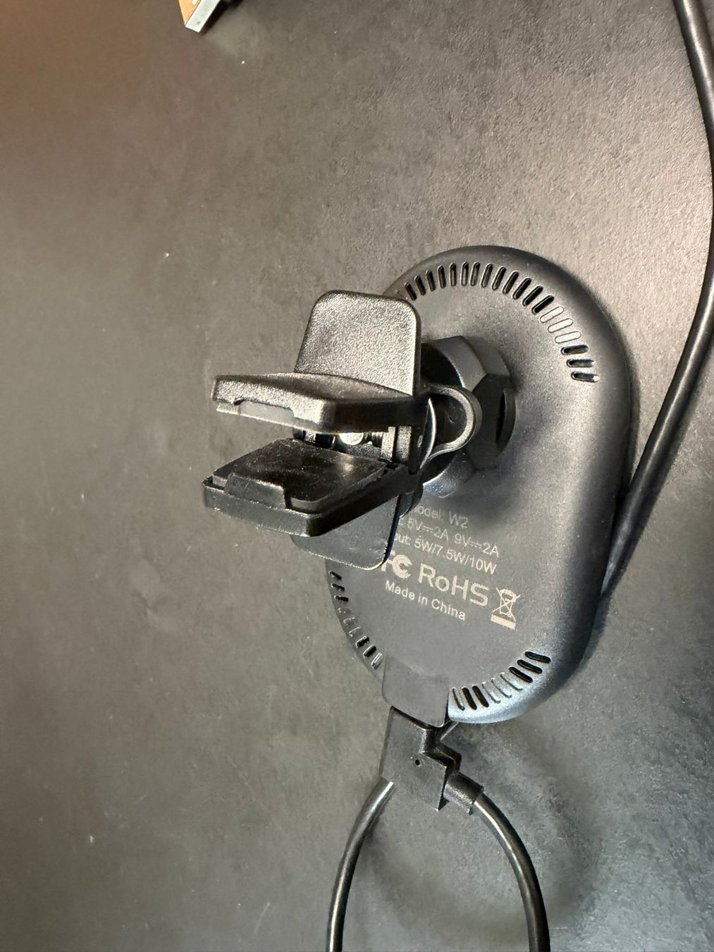 Caricabatterie: Wireless Charger Auto neekin w2 mit USB Kabel – Usato da Beringen venduto da ebli37 2