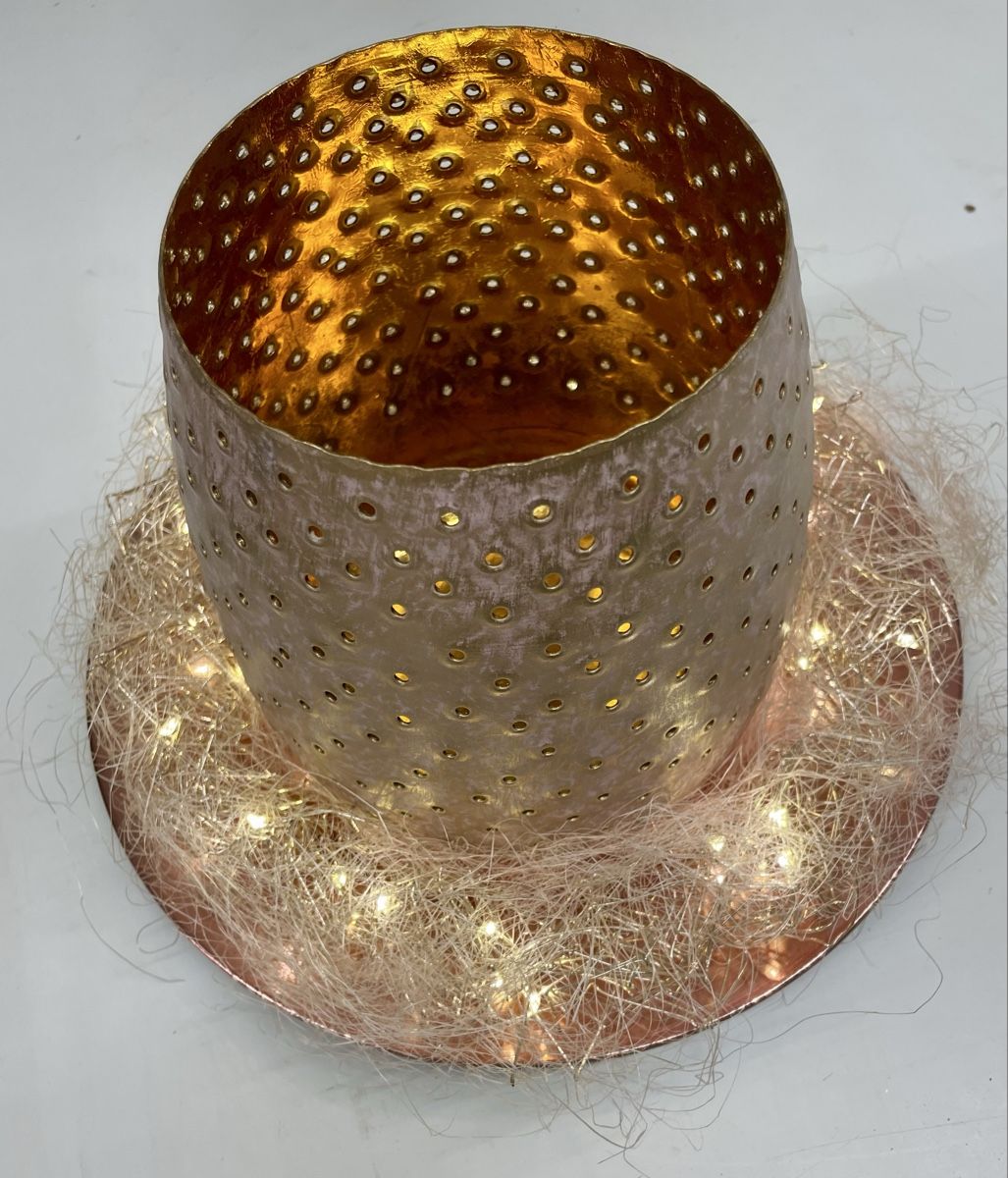 Tutte le decorazioni: Windlicht mit Lichterkranz und Teller – Usato da Hochdorf venduto da FlordeCebo 3