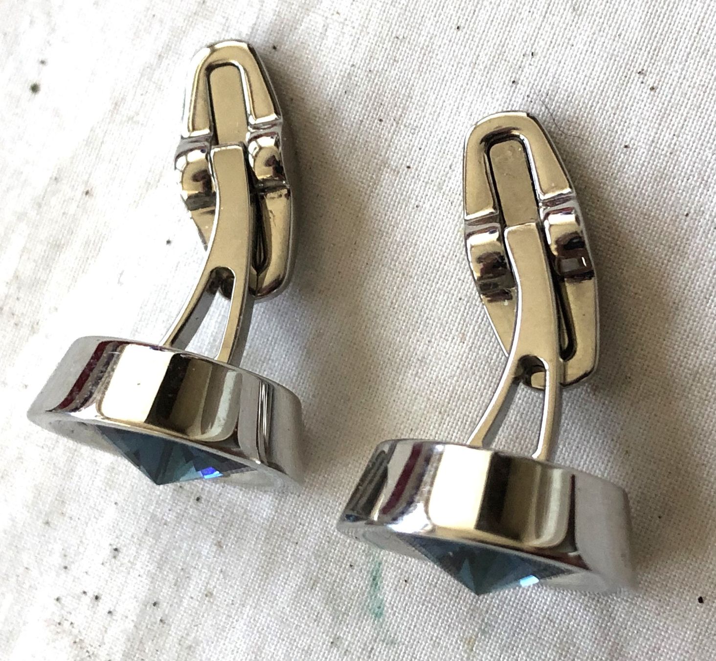 Swarovski Gemelli: Swarovski - Manschettenknöpfe - blau – Usato da Schaffhausen venduto da durruti 3