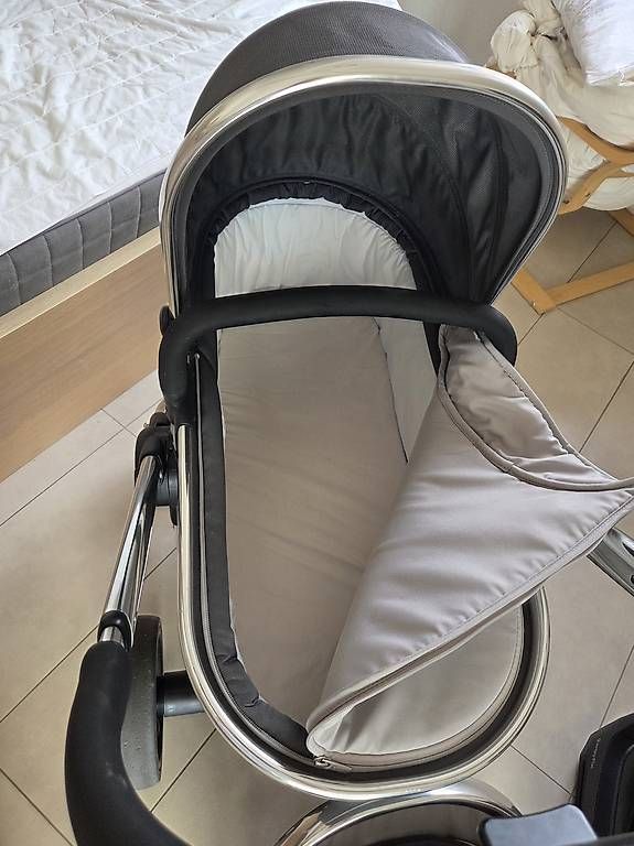 Carrozzine: Icandy Poussette et maxi-cosy isofic – Usato da Trey venduto da gla_cx2g 3