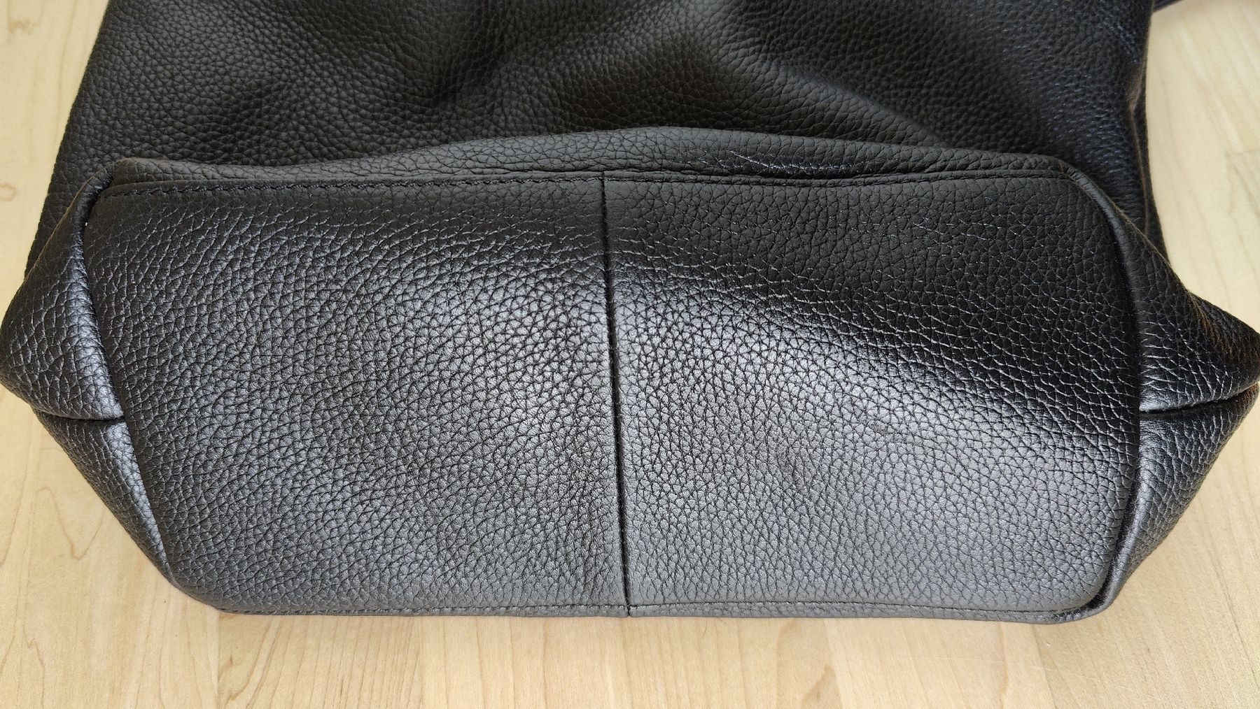 Aigner Borse da donna: AIGNER Ledertasche schwarz – Usato da Bolligen venduto da Mumpi 9