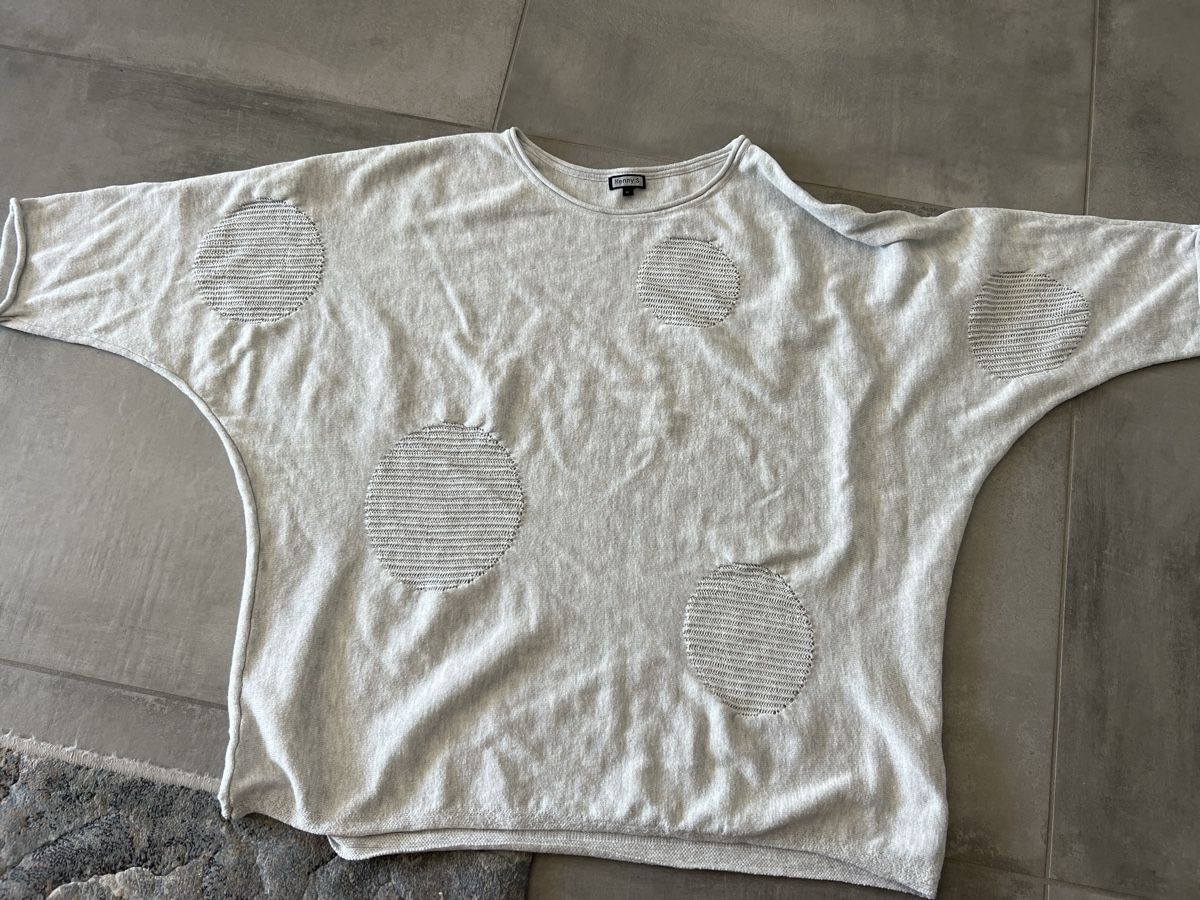 T-Shirts: Pull été Kenny’s – Gebraucht aus Tavannes von flodoc