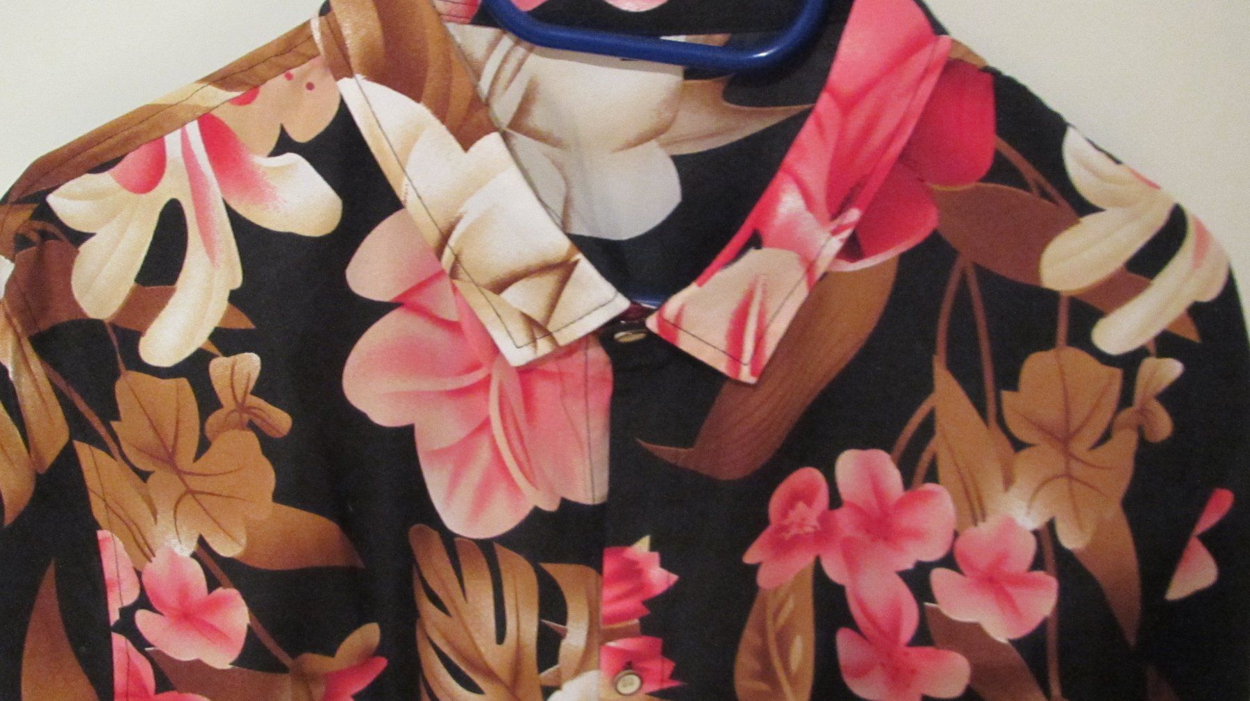 Camicie: CHEMISE A FLEURS 5 XL .NEUVE – Nuovo (secondo la descrizione) da Murten venduto da Selliot 1