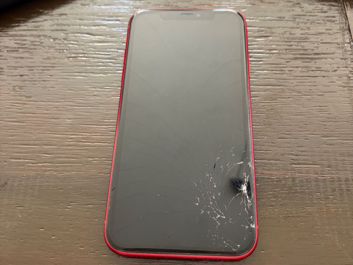 Apple Telefoni cellulari / Smartphones: iPhone 11 128GB productRED – Usato da Riedikon venduto da annagm 2