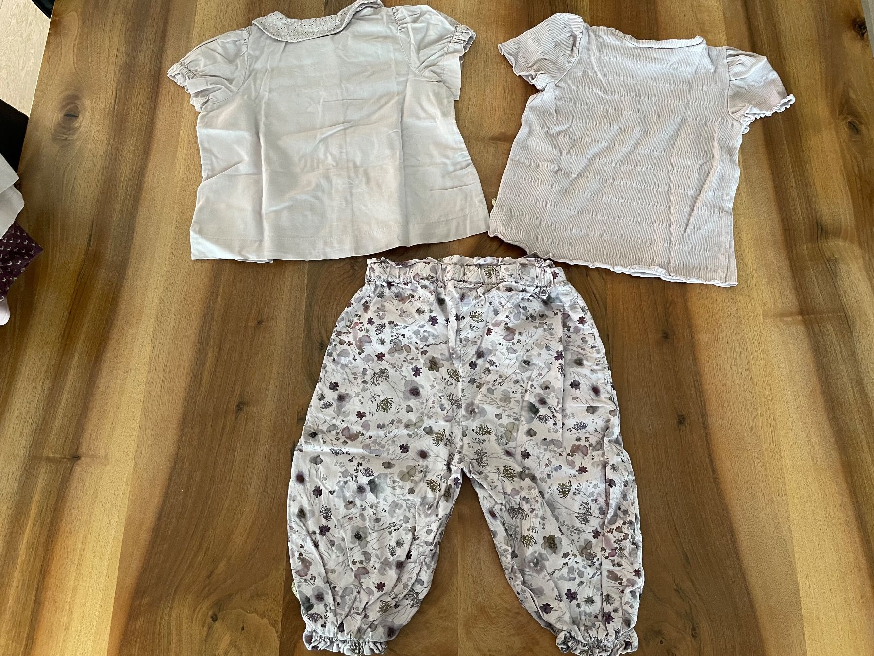 Pomp de Lux Completi: Outfit von POMPdeLUX, Grösse 80 – Usato da Haslen AI venduto da s176 1